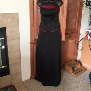 Avalon Bridal Black and Red Strapless Gown